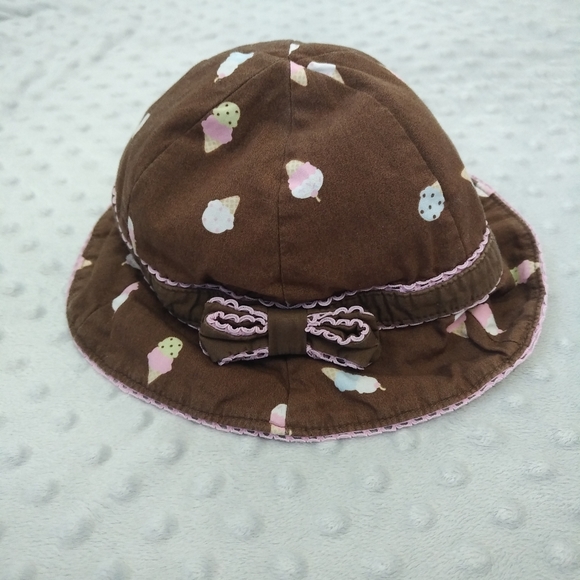 4/$20 Baby girl Gymboree ice cream sunhat 6 months - Picture 12 of 13
